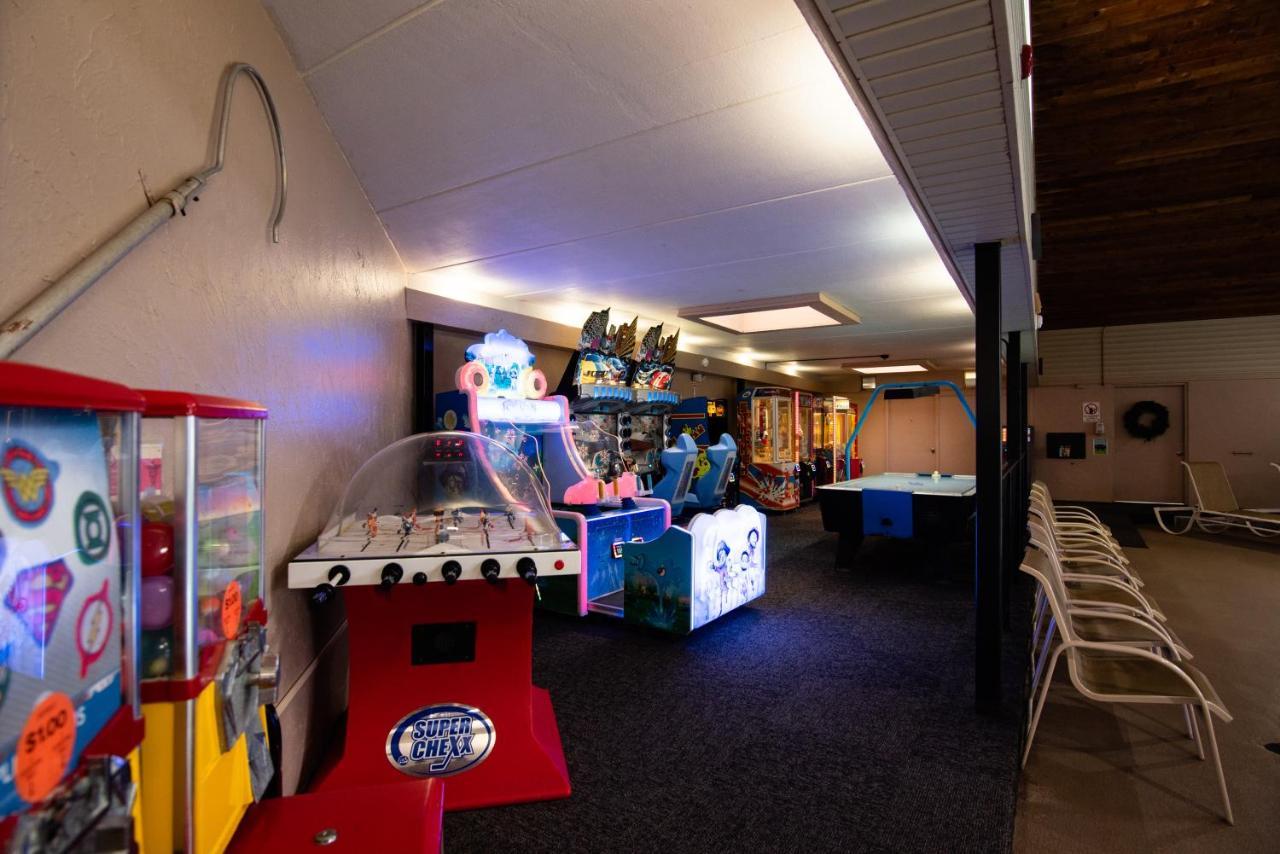 Best Western Plus Plattsburgh Esterno foto