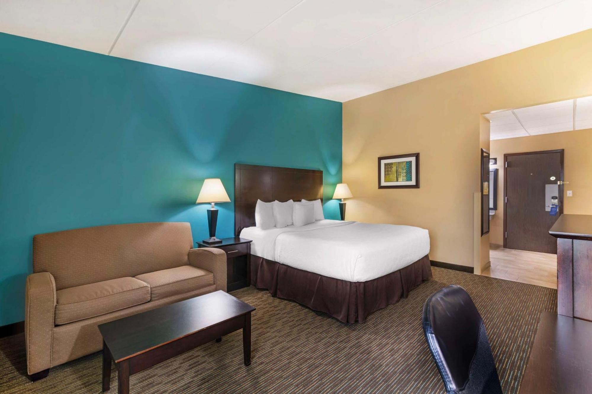 Best Western Plus Plattsburgh Esterno foto